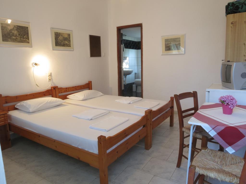 Panagiotis Apostoloudias Rooms Терма Номер фото